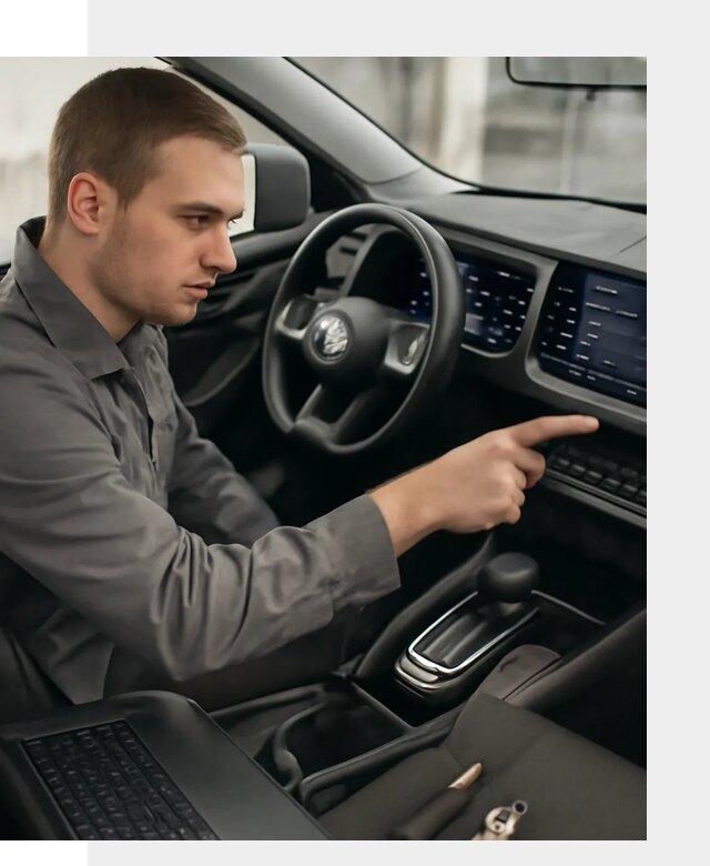 Русификация автомобиля Nissan N7 под ключ в Дзержинском официально